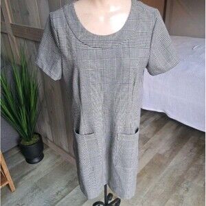 No Less Than NLT Small Houndstooth Womens Black White Dress Career Professional